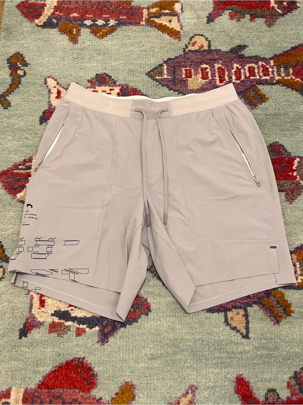 Lululemon Athletica License to Train Men’s Athletic Running Workout Shorts 7in